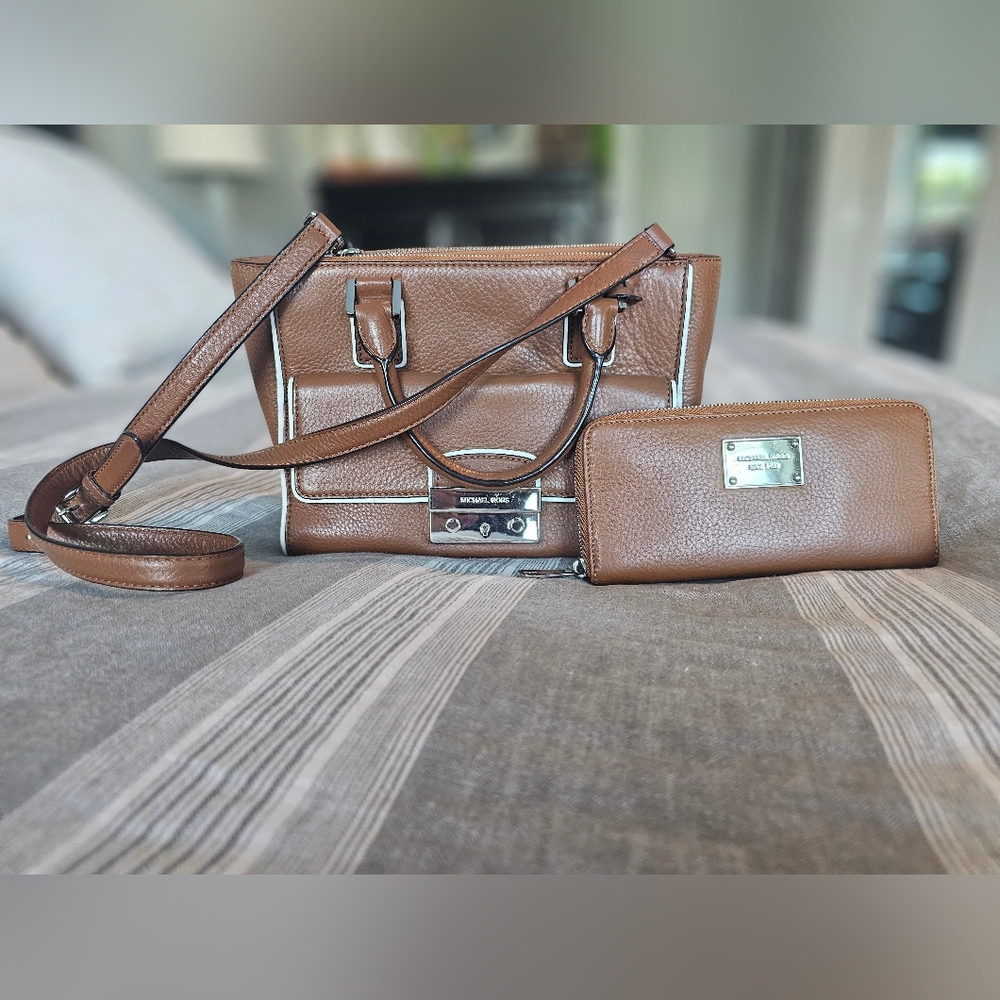 Michael Kors handbag with matching wallet